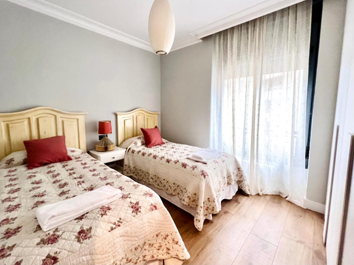 Апартаменти Housing Leon Gran Via Luxe Екстер'єр фото